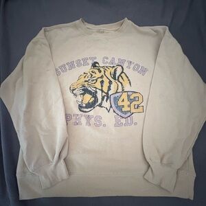 Arizona Jean Company Beige Crewneck Sweater with Tiger Graphic